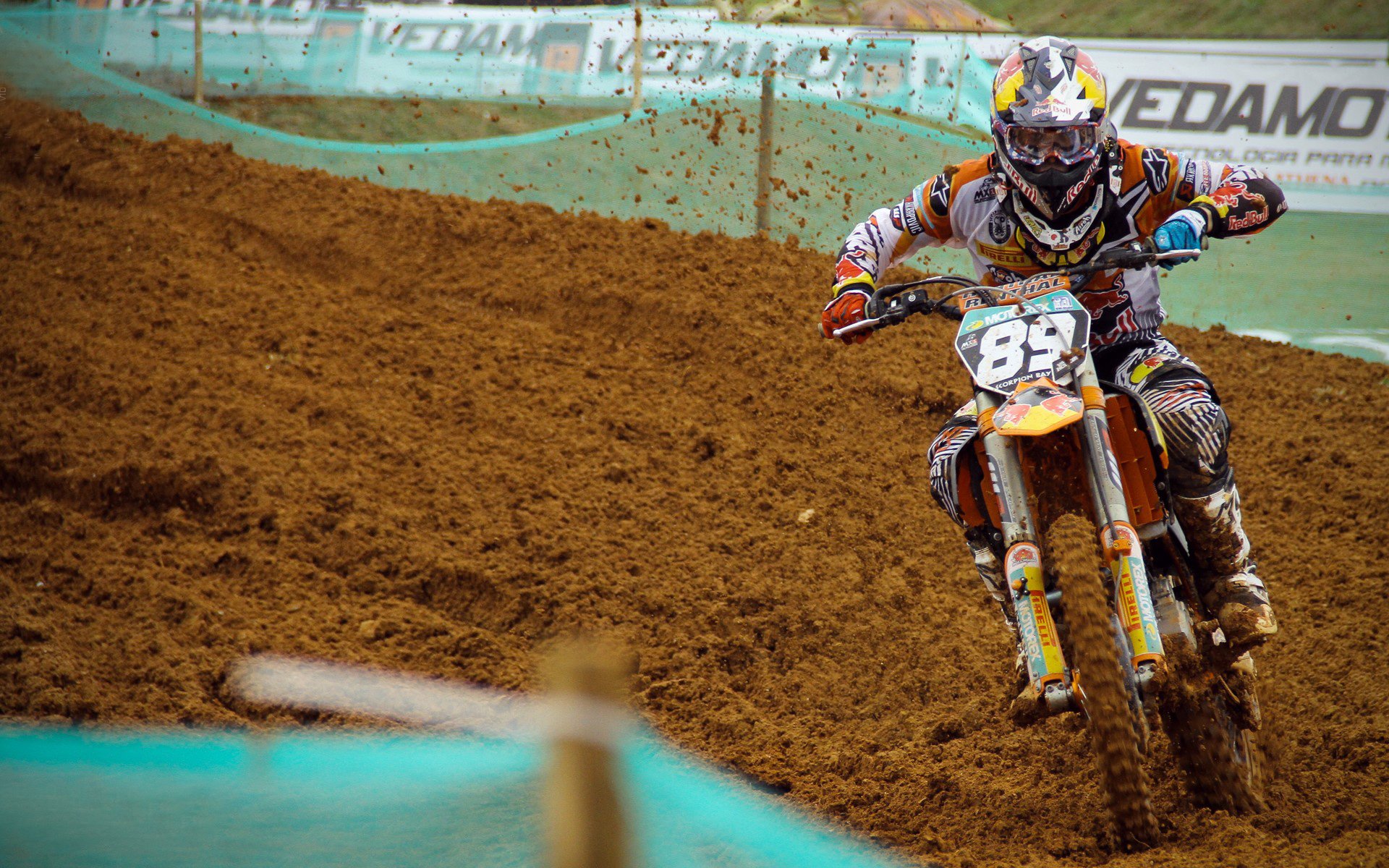 2026世界杯之夜，卡瓦哈尔关键回合不手软，当钢铁意志照亮绿茵场