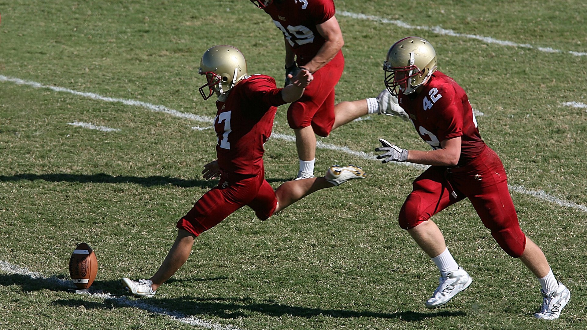 哈利伯顿爆发撕碎雄鹿防线,奇才争冠战露出獠牙